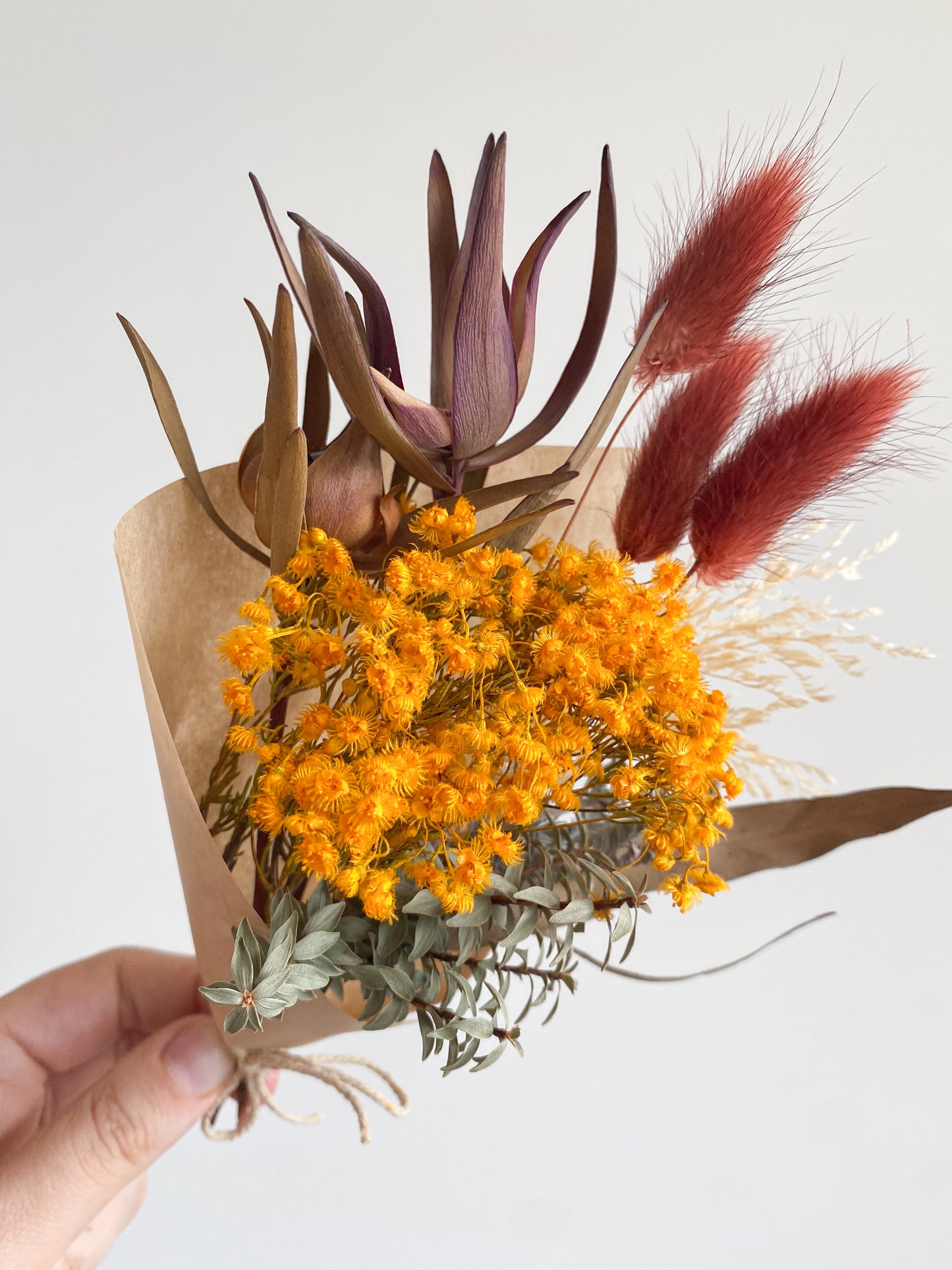 Dried mini posy - native #2