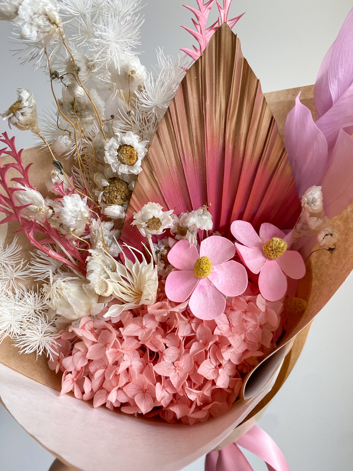 Pink everlasting posy