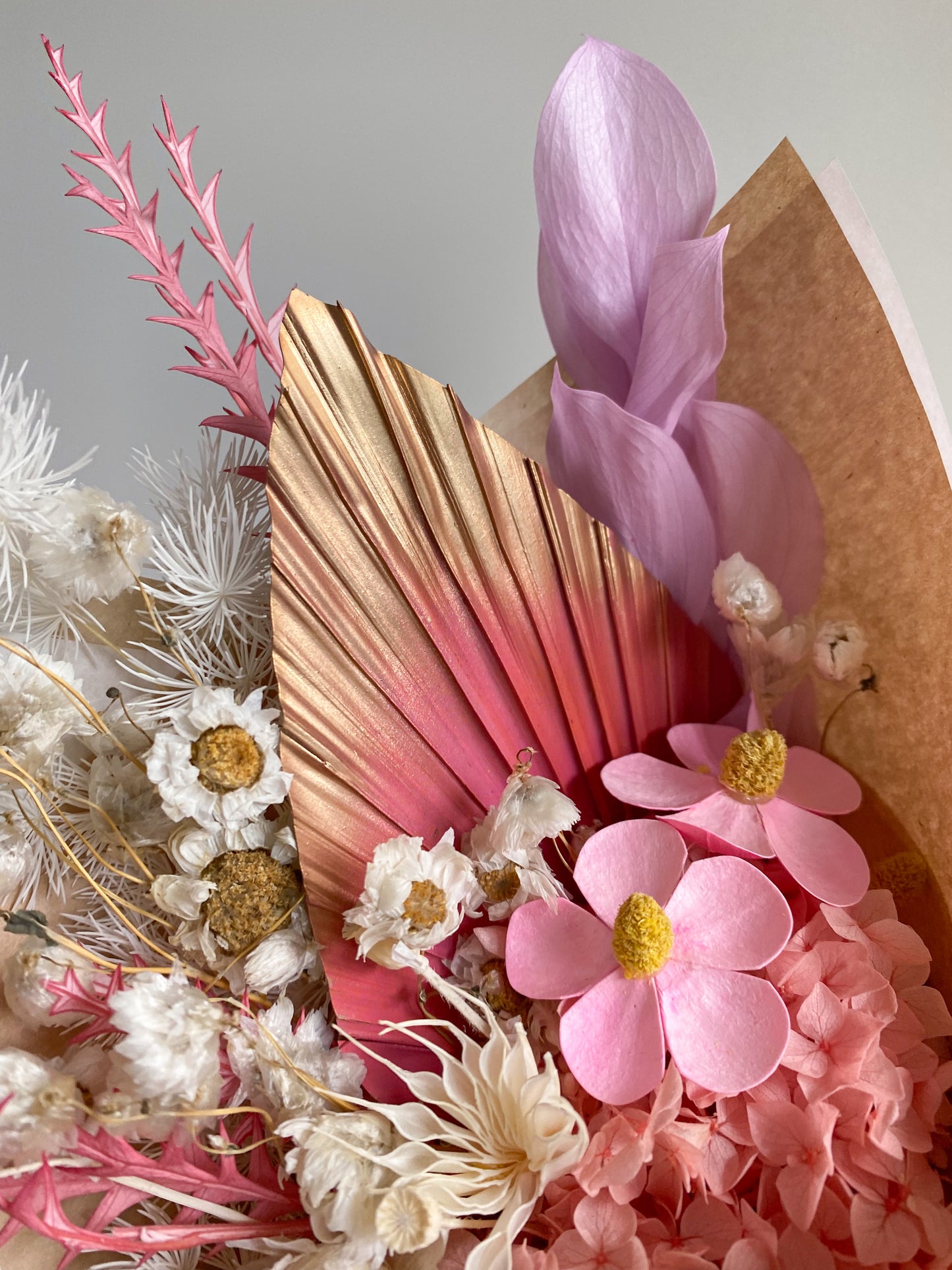 Pink everlasting posy