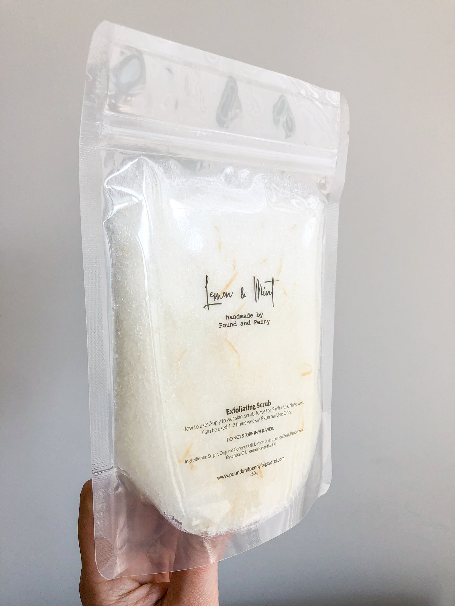 Lemon and Mint Exfoliating Scrub 250g