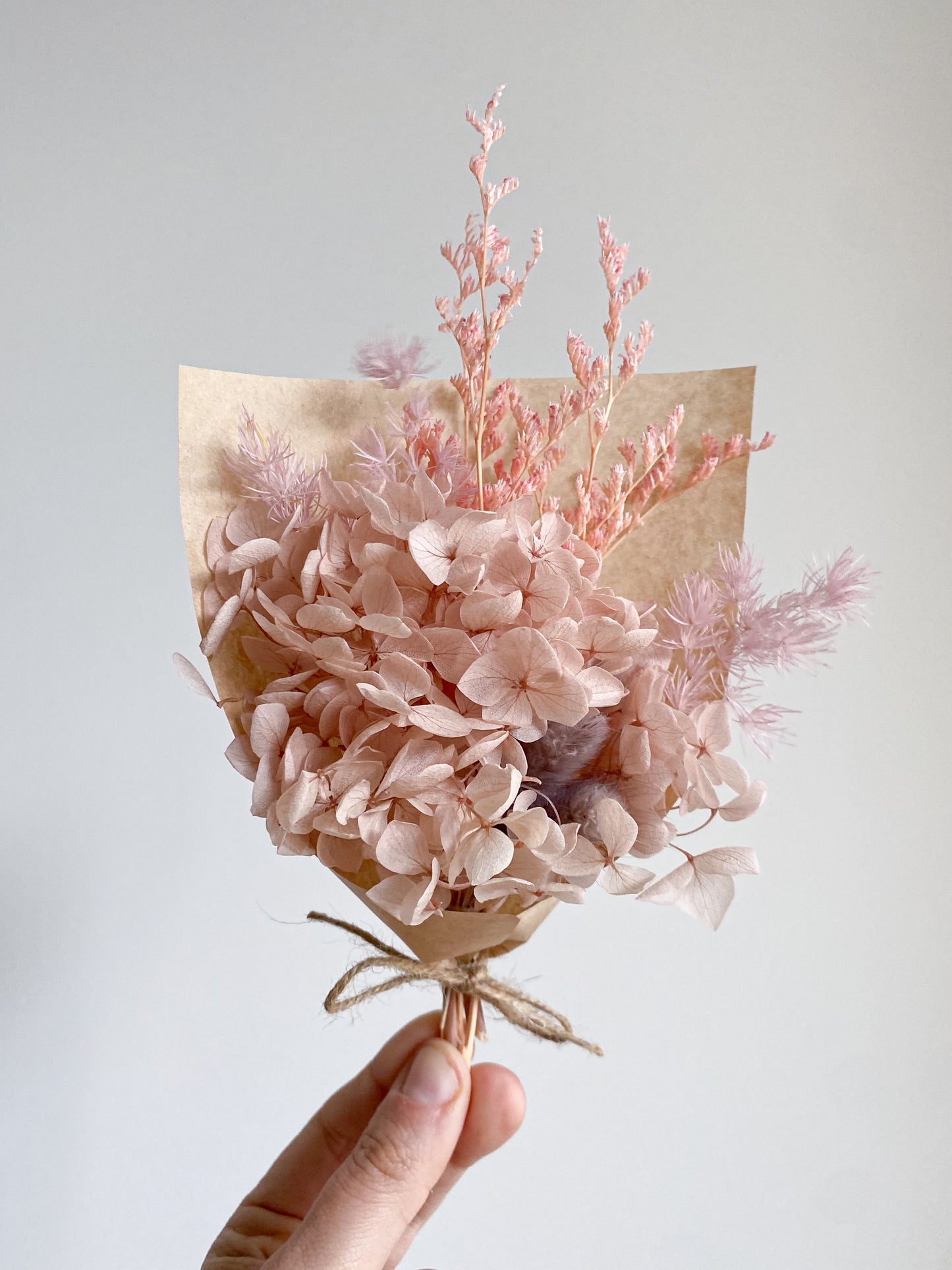 Dried mini posy - pink/purple