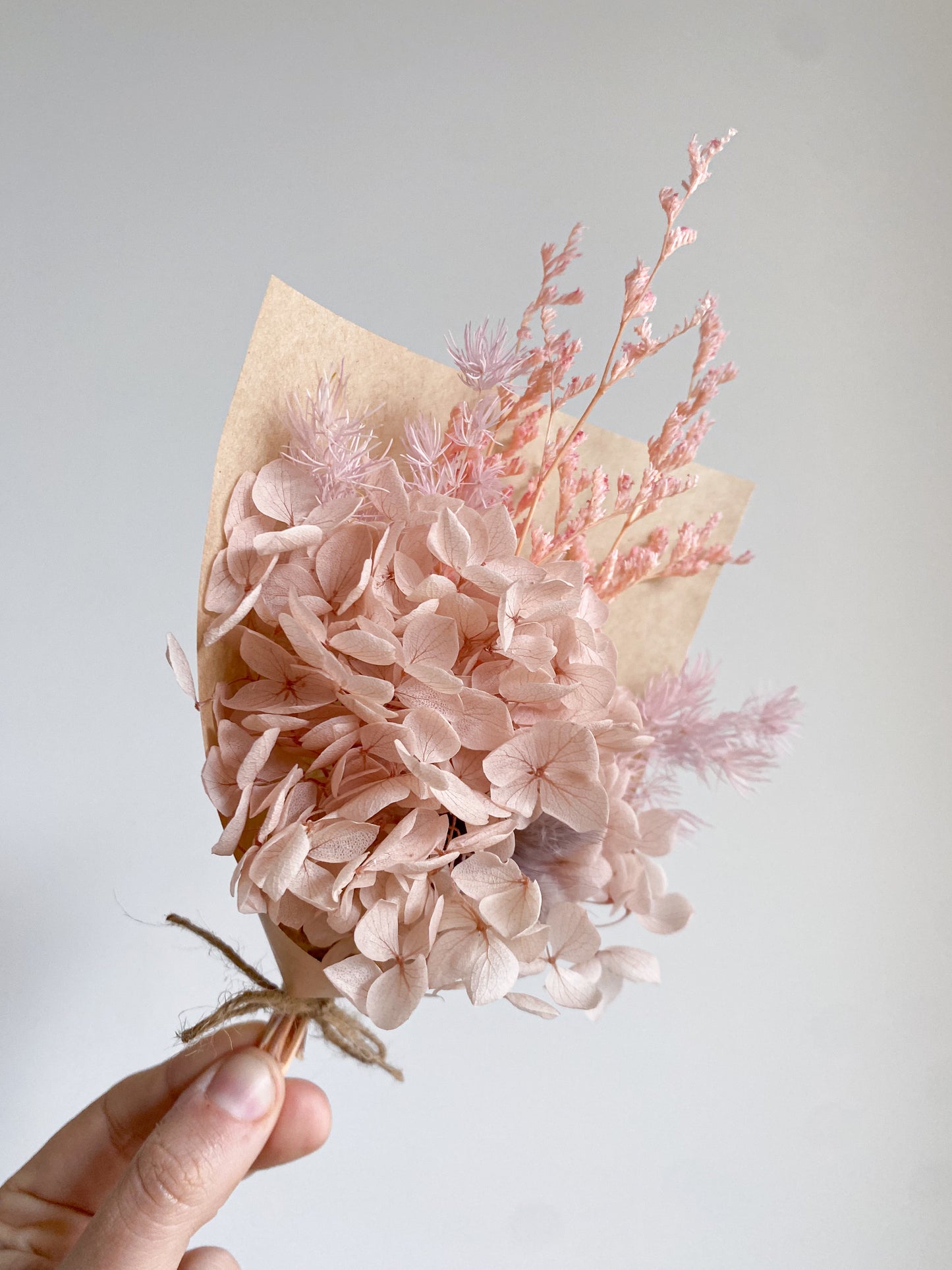 Dried mini posy - pink/purple