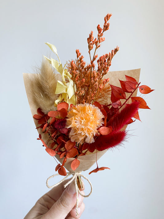 Dried mini posy - autumnal #1