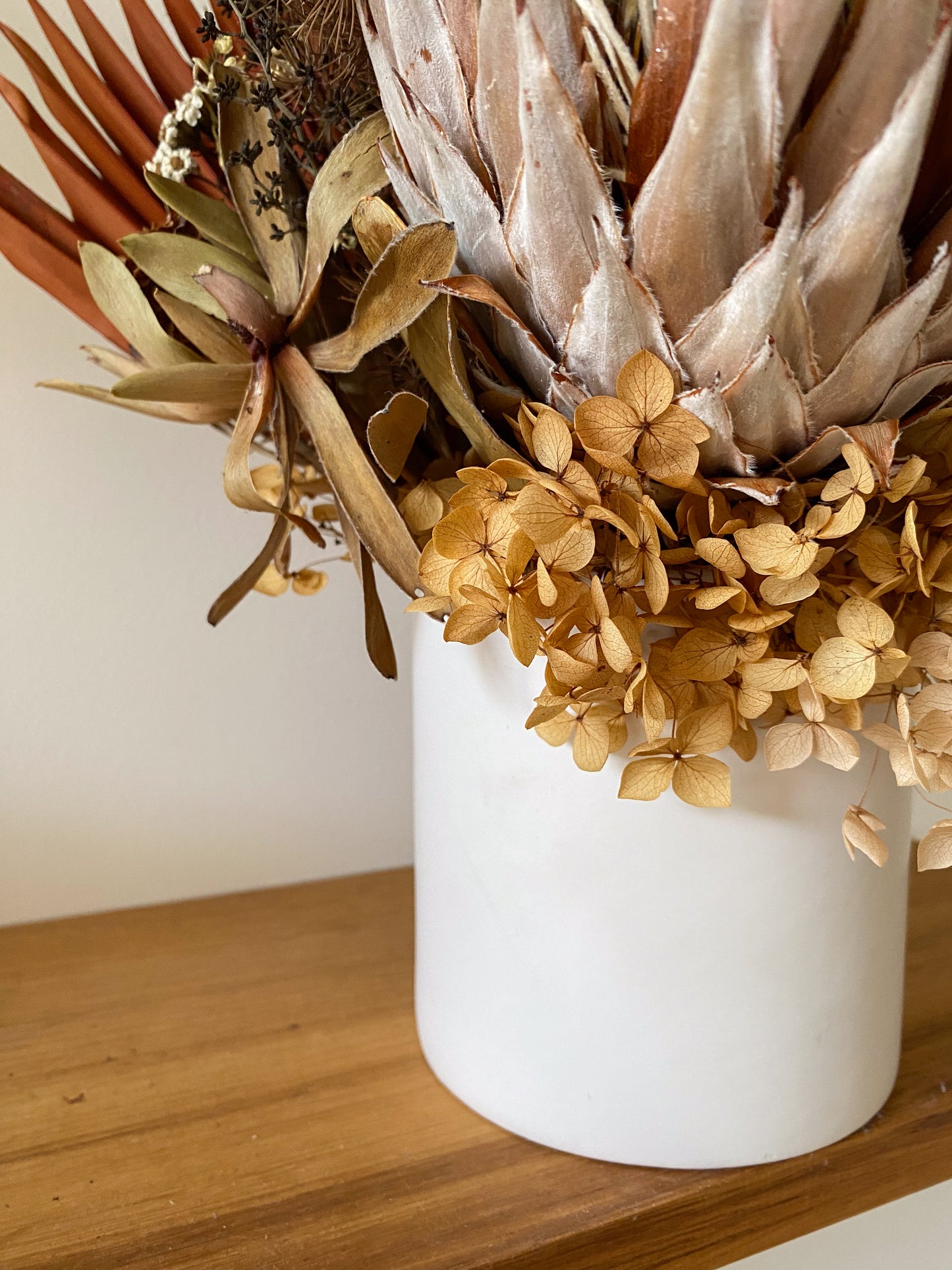 Large native potted arrangement