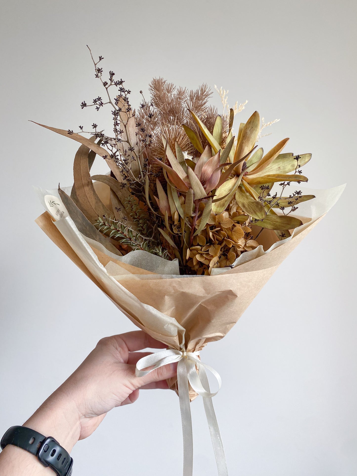 Dried native posy