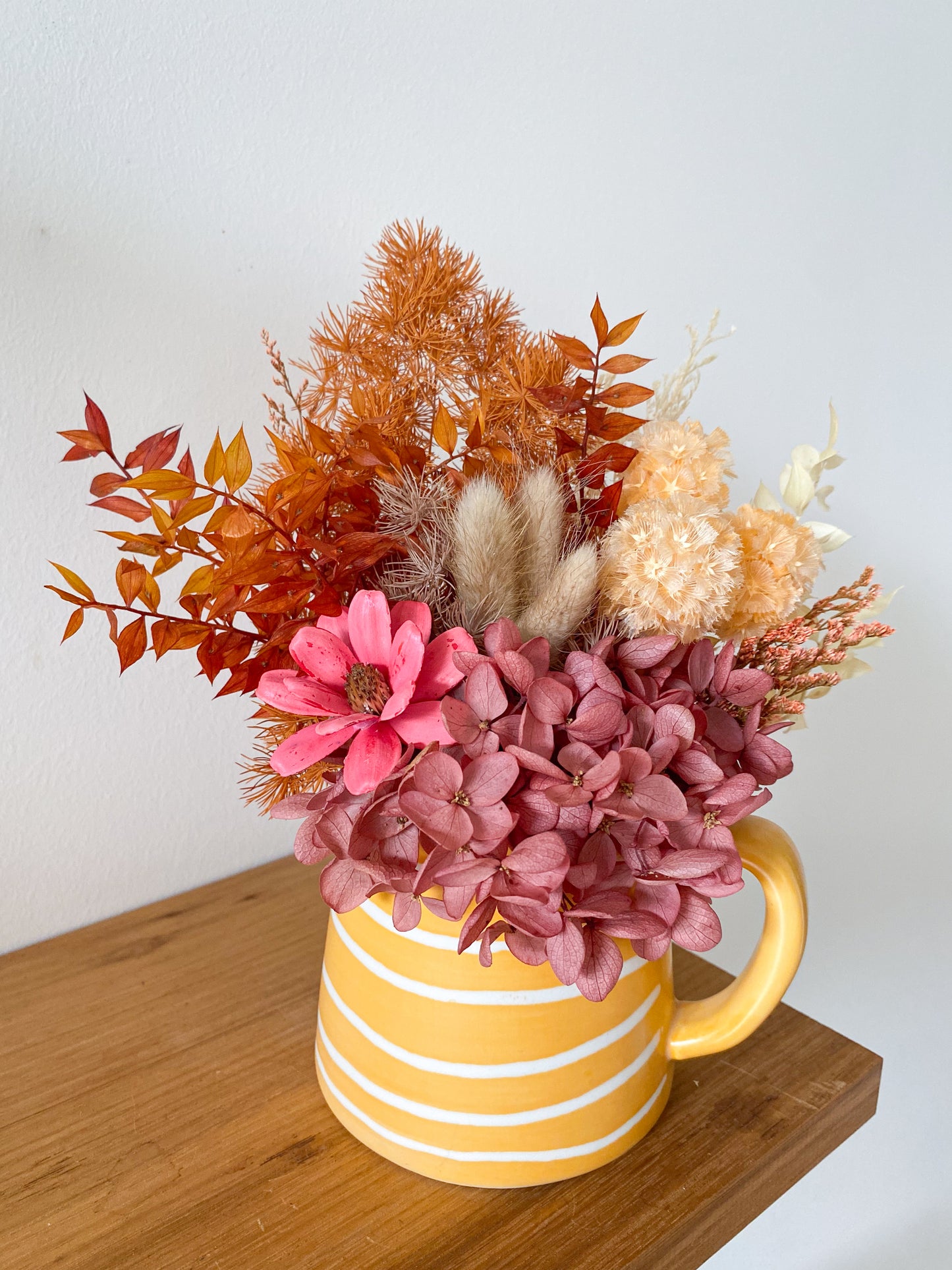 Orange everlasting pot - medium