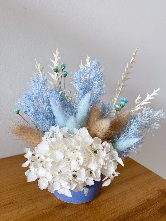 Blue everlasting pot - small