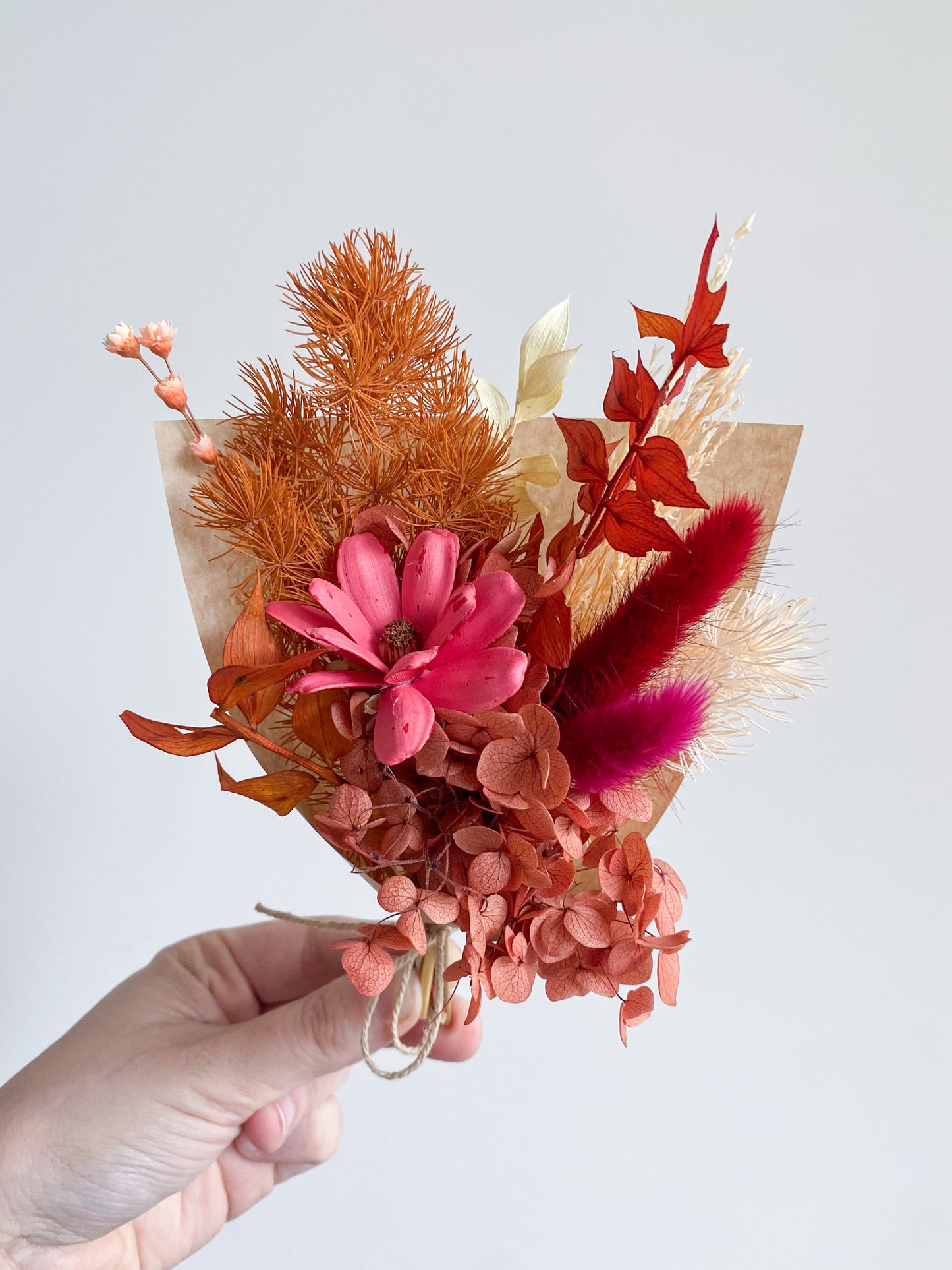 Dried mini posy - pink/autumnal