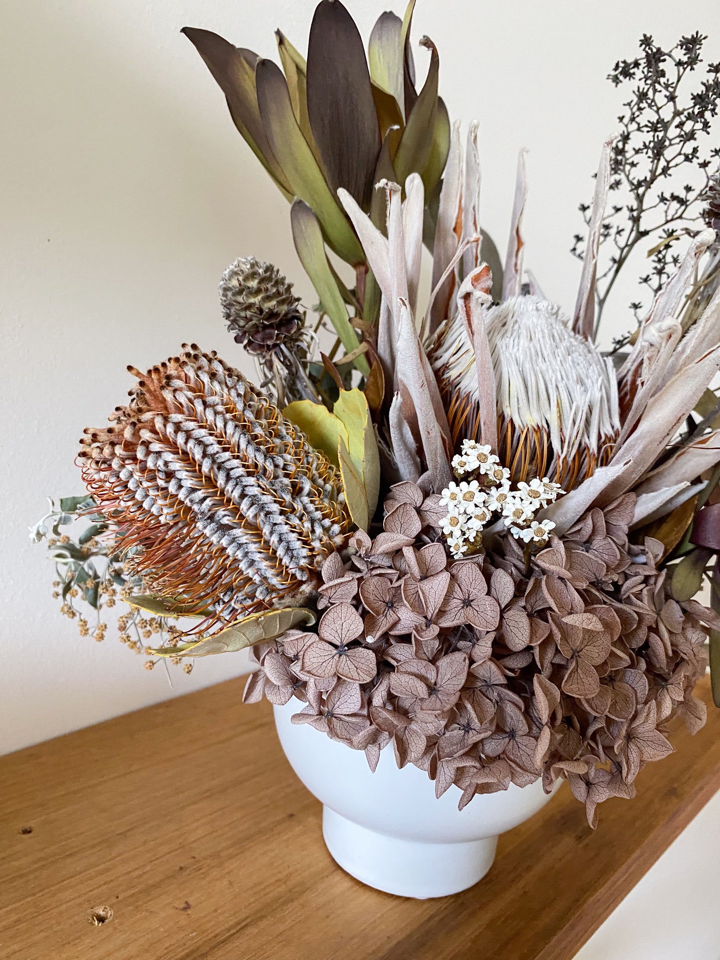 Medium native potted arrangement