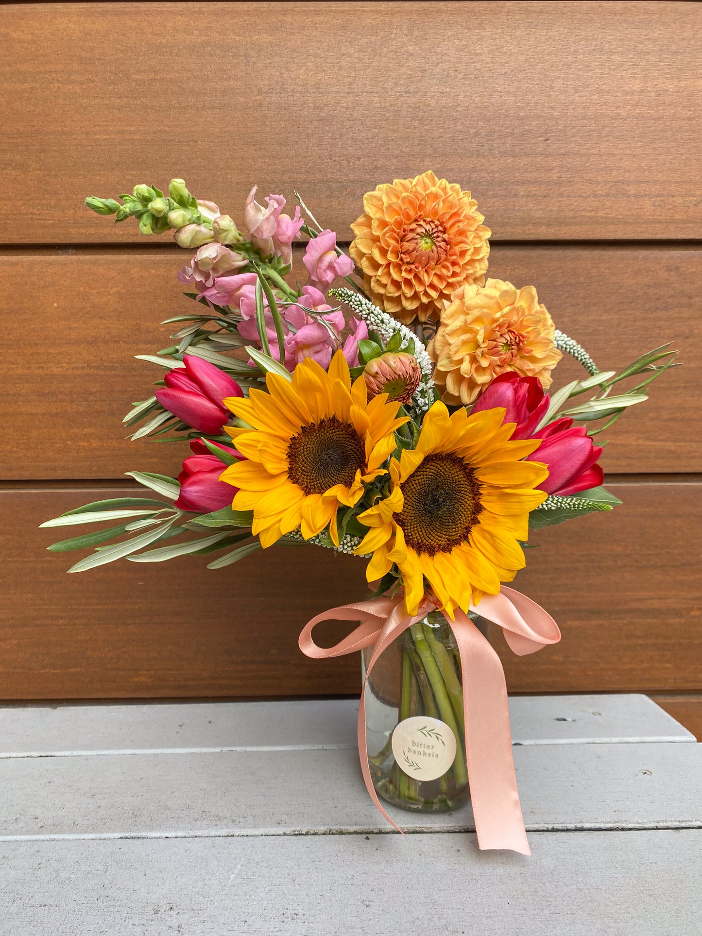 Florist's choice posy jar