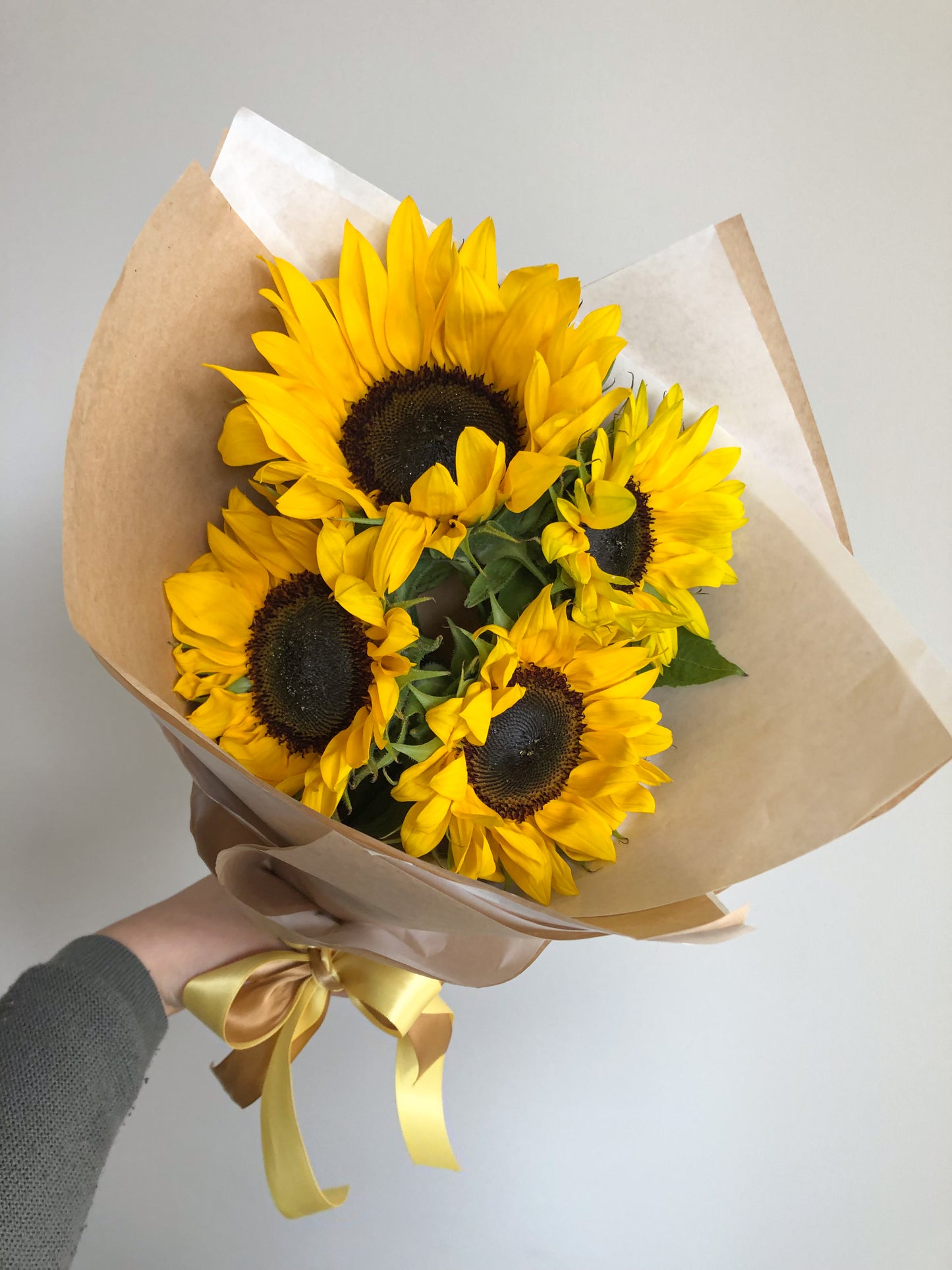 Send sunflowers - two sizes